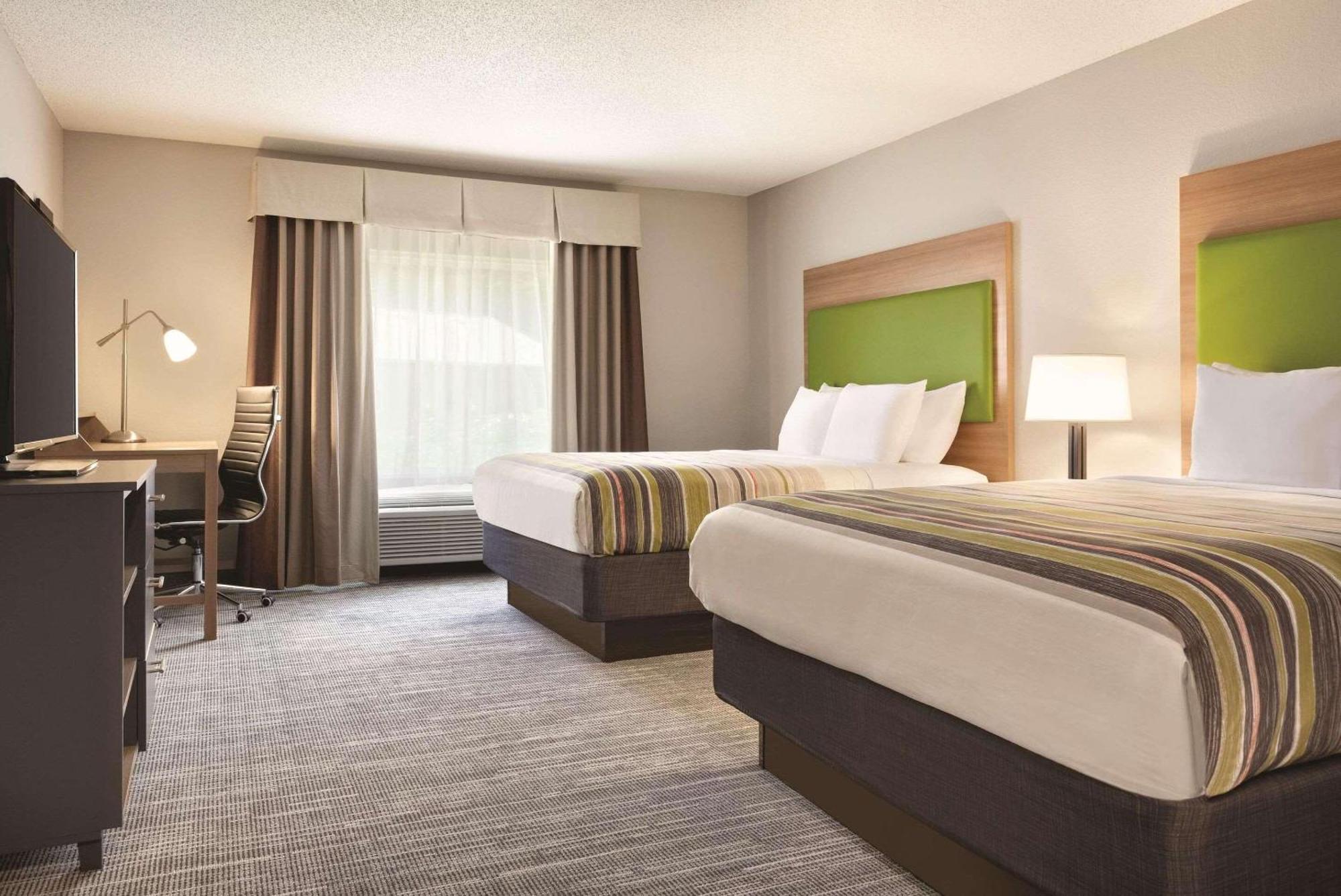 Country & By Radisson, Greensboro, Nc Hotel Greensboro