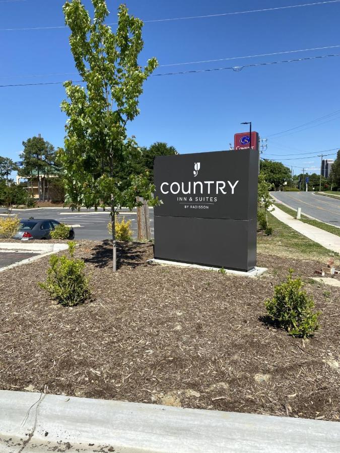 Country & By Radisson, Greensboro, Nc Hotel 2*